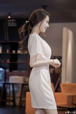 免费看三年大片完整版？这是真的吗！在线观看全攻略大揭秘！